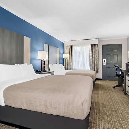 Quality Inn & Suites Florence Civic Center מראה חיצוני תמונה