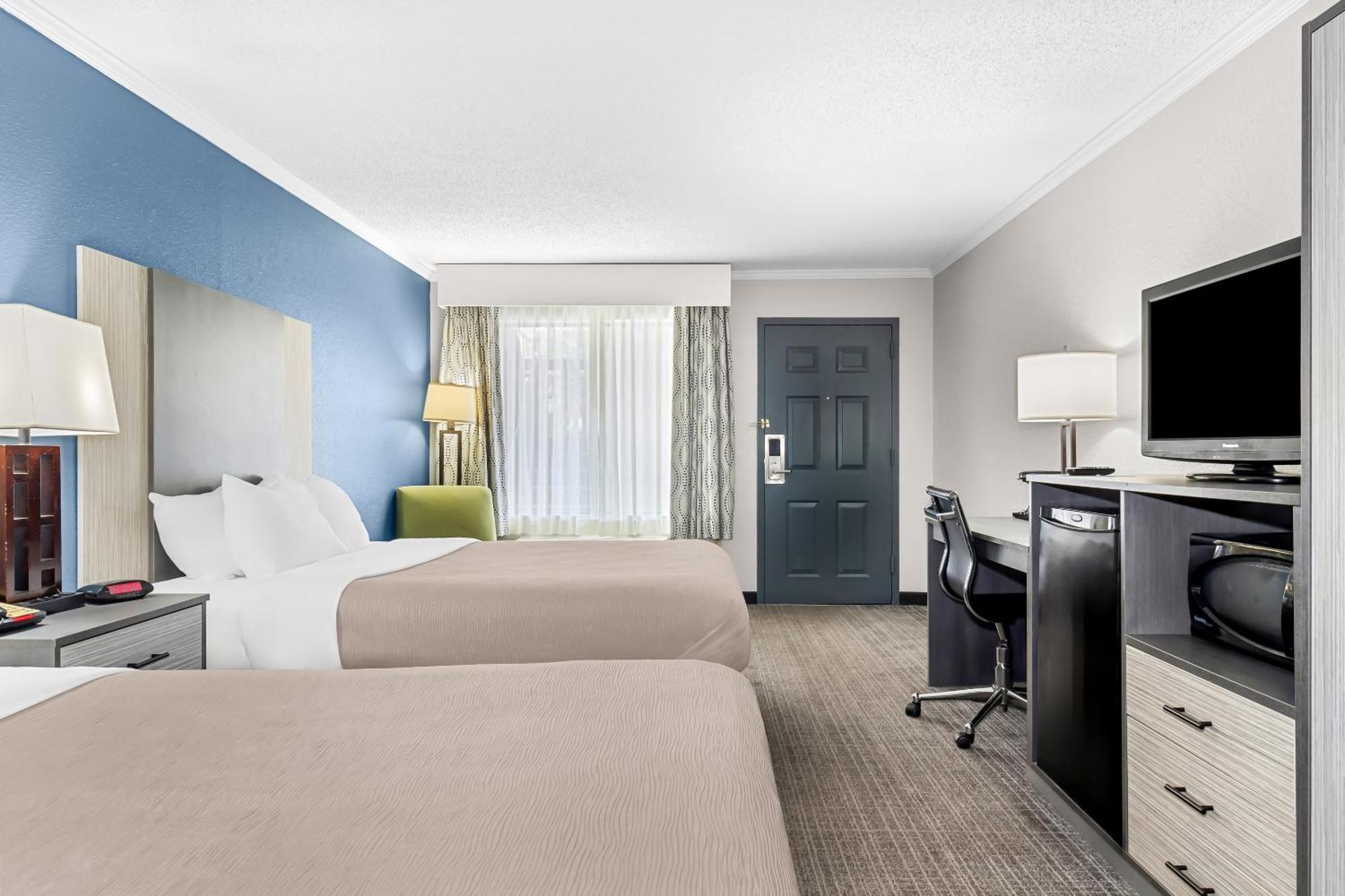 Quality Inn & Suites Florence Civic Center מראה חיצוני תמונה