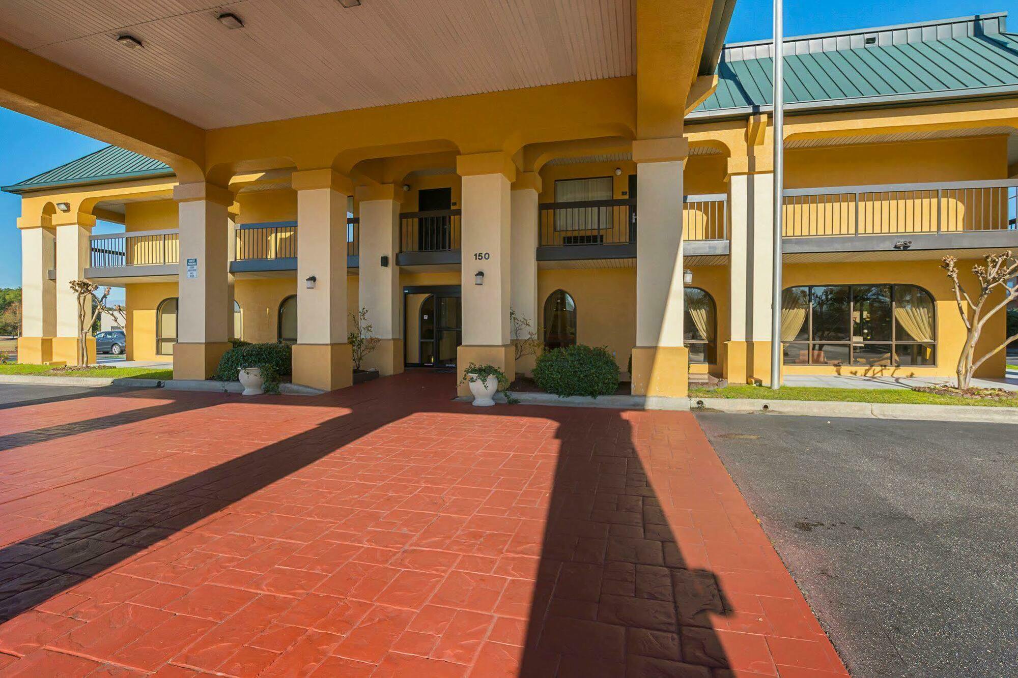 Quality Inn & Suites Florence Civic Center מראה חיצוני תמונה